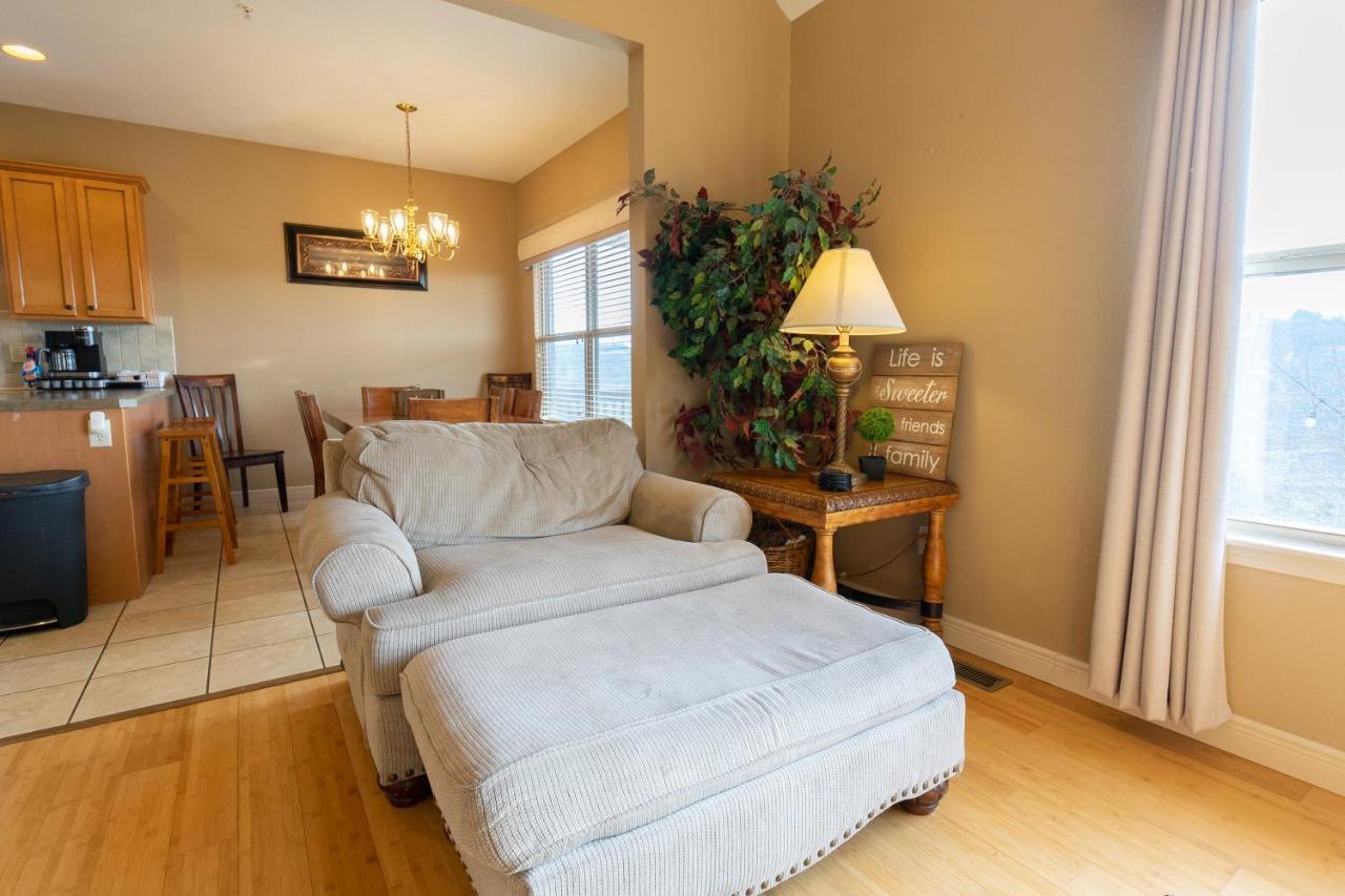 4Br Walk-In - Foosball Table - Hot Tub - Fire Pit - Free Tickets Included - Dv166 Branson Exteriér fotografie