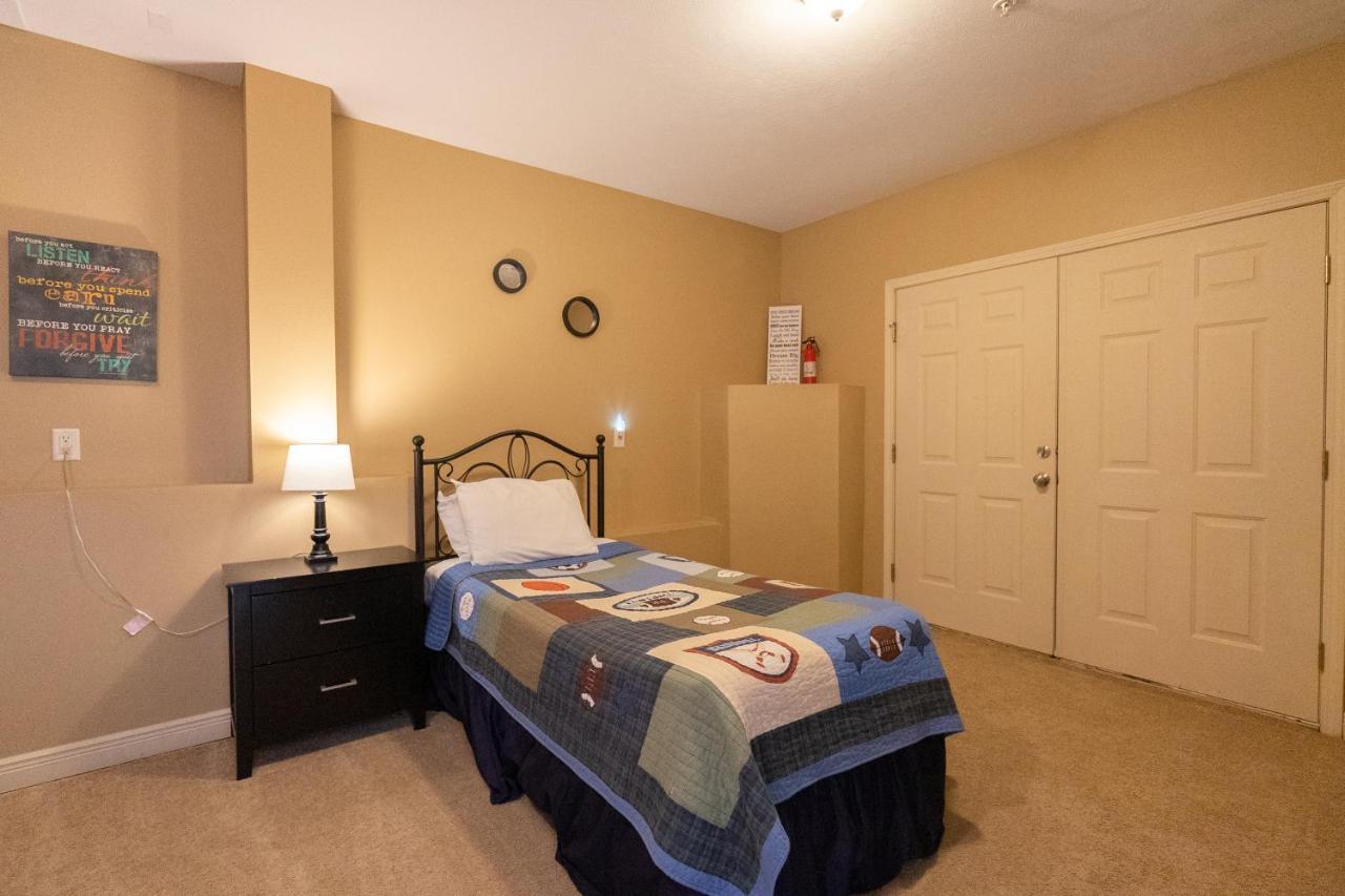 4Br Walk-In - Foosball Table - Hot Tub - Fire Pit - Free Tickets Included - Dv166 Branson Exteriér fotografie