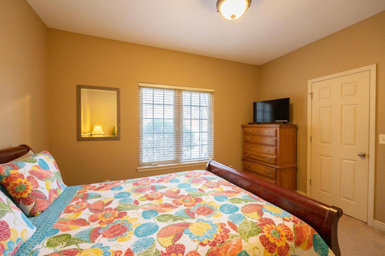 4Br Walk-In - Foosball Table - Hot Tub - Fire Pit - Free Tickets Included - Dv166 Branson Exteriér fotografie
