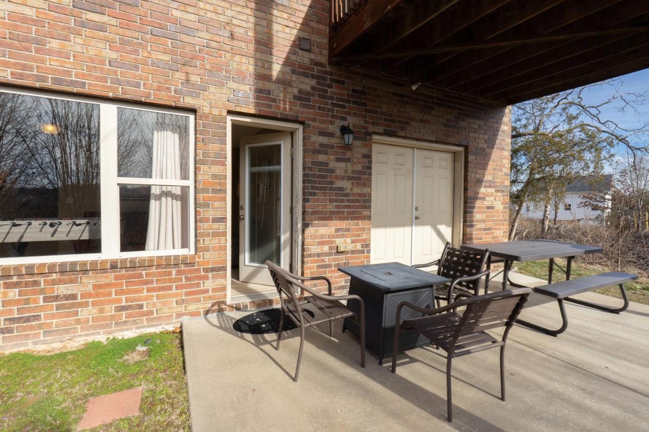 4Br Walk-In - Foosball Table - Hot Tub - Fire Pit - Free Tickets Included - Dv166 Branson Exteriér fotografie