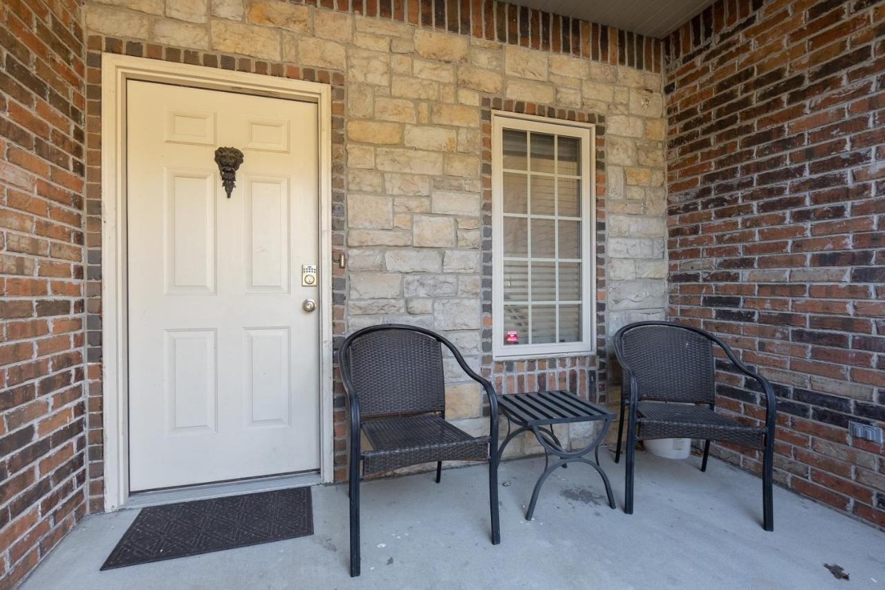 4Br Walk-In - Foosball Table - Hot Tub - Fire Pit - Free Tickets Included - Dv166 Branson Exteriér fotografie
