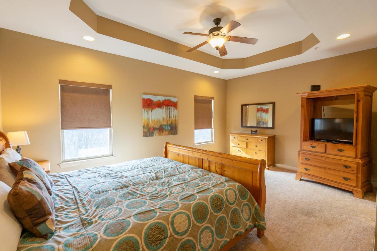 4Br Walk-In - Foosball Table - Hot Tub - Fire Pit - Free Tickets Included - Dv166 Branson Exteriér fotografie
