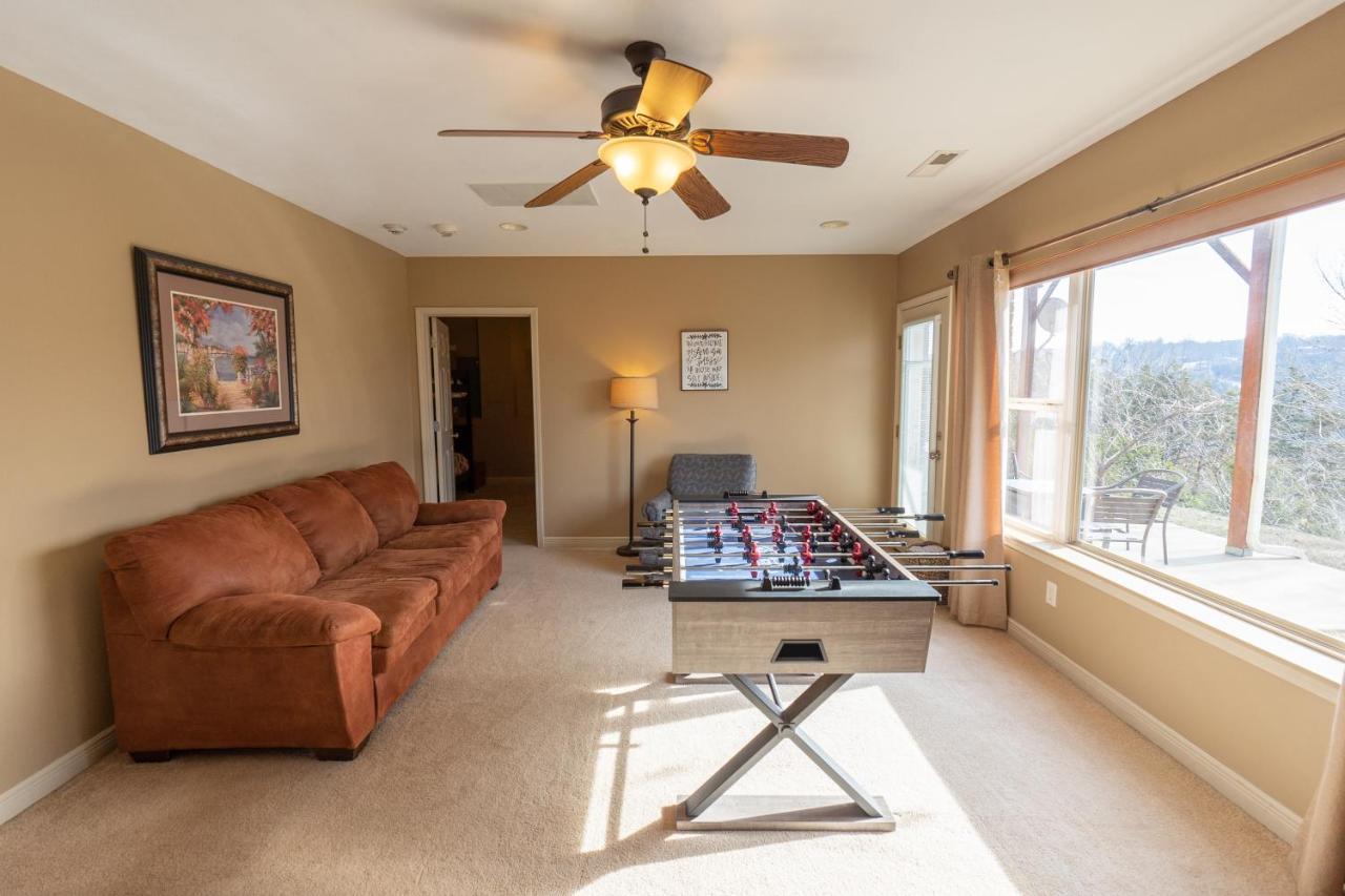 4Br Walk-In - Foosball Table - Hot Tub - Fire Pit - Free Tickets Included - Dv166 Branson Exteriér fotografie