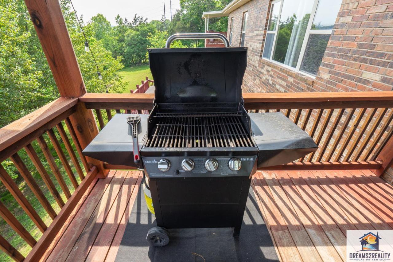 4Br Walk-In - Foosball Table - Hot Tub - Fire Pit - Free Tickets Included - Dv166 Branson Exteriér fotografie
