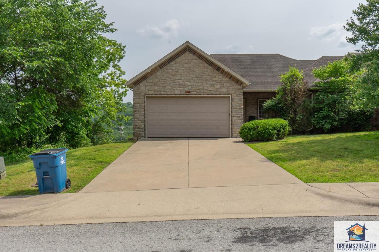 4Br Walk-In - Foosball Table - Hot Tub - Fire Pit - Free Tickets Included - Dv166 Branson Exteriér fotografie