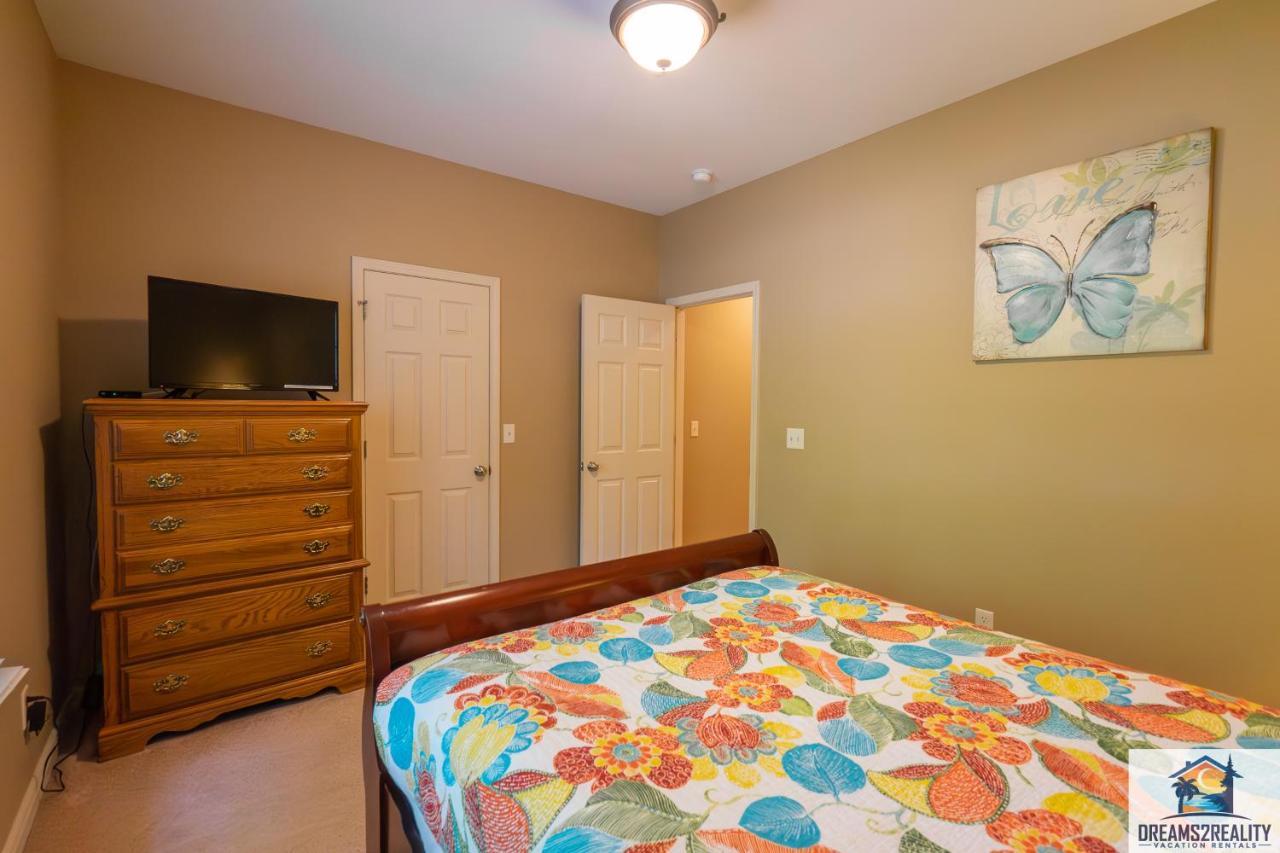 4Br Walk-In - Foosball Table - Hot Tub - Fire Pit - Free Tickets Included - Dv166 Branson Exteriér fotografie